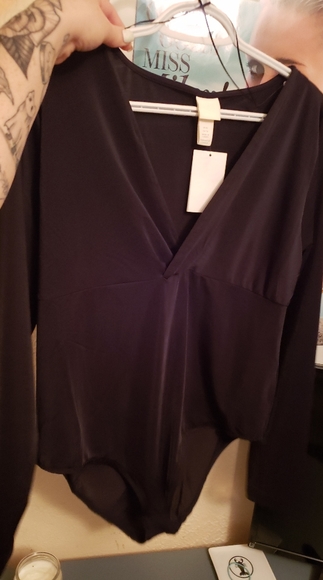 Long Sleeve Bodysuit - Picture 5 of 5